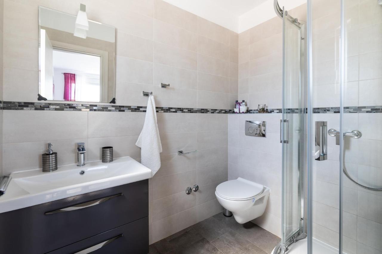 פונאנט Apartman Bura מראה חיצוני תמונה