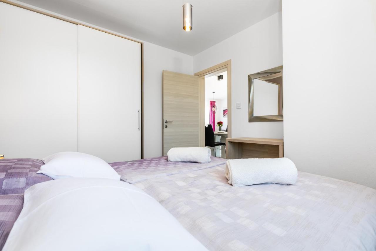 פונאנט Apartman Bura מראה חיצוני תמונה